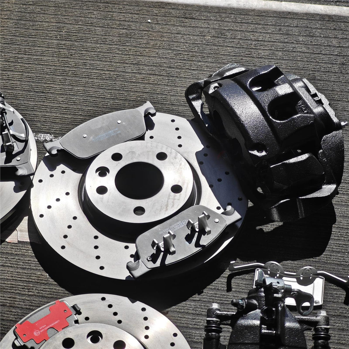 FOR TRANSPORTER T5 T6 BIG BRAKE 340mm CONVERSION FRONT REAR DRILLED DISC PADS