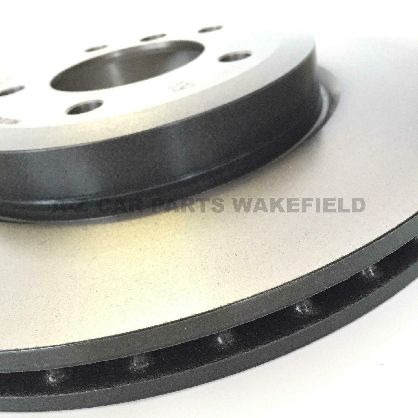 Bmw E46 330ci 330i 330cd 330d Front Coated Brembo Brake Discs And Pads + Sensors