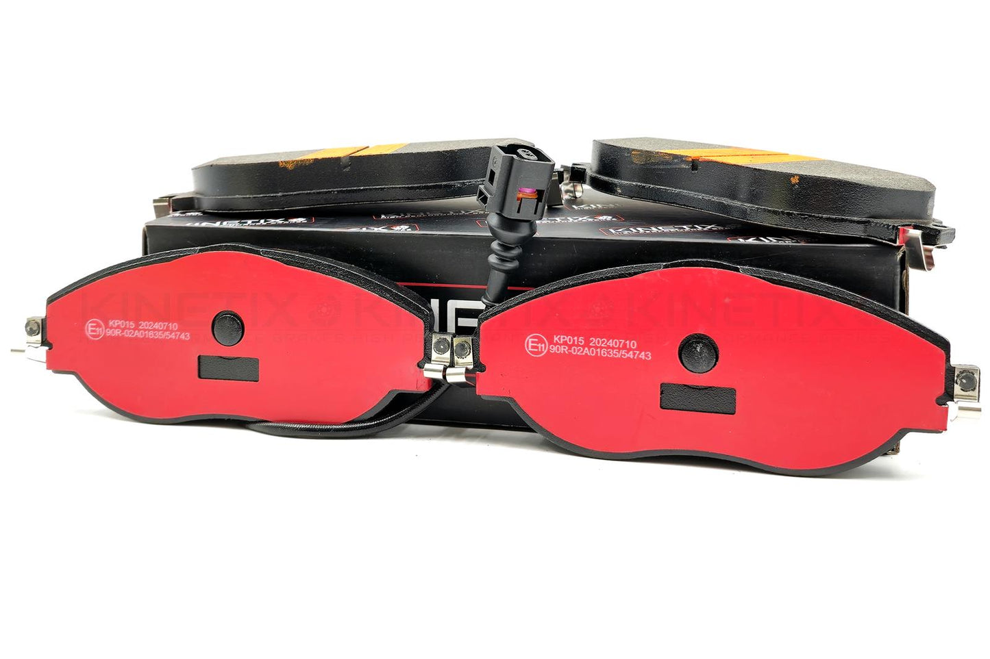 KINETIX PERFORMANCE FRONT BRAKE PADS FITS AUDI Q3 35 TDI 2019-