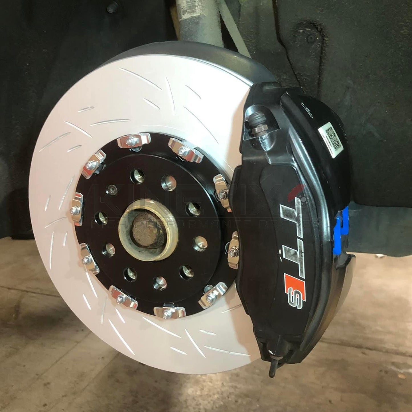 FOR AUDI S3 8V 8Y TTS SQ2 VW GOLF R 2 PIECE FRONT BRAKE DISCS CERAMIC PADS 340mm