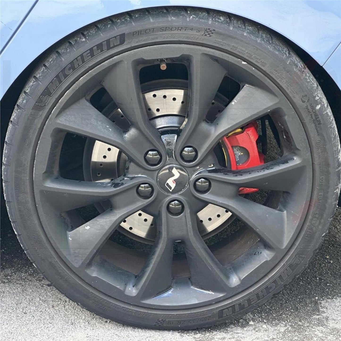 FOR HYUNDAI i30N 2.0 CROSS DRILLED PERFORMANCE REAR BRAKE DISCS PADS 314mm